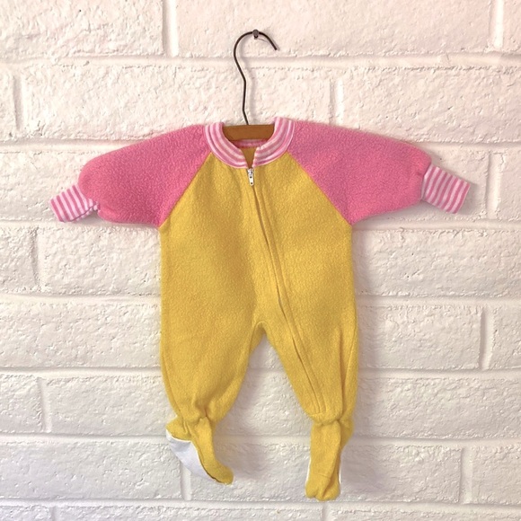 Vintage Infant Pink and Yellow Fleece Baby Onesie - Picture 1 of 10